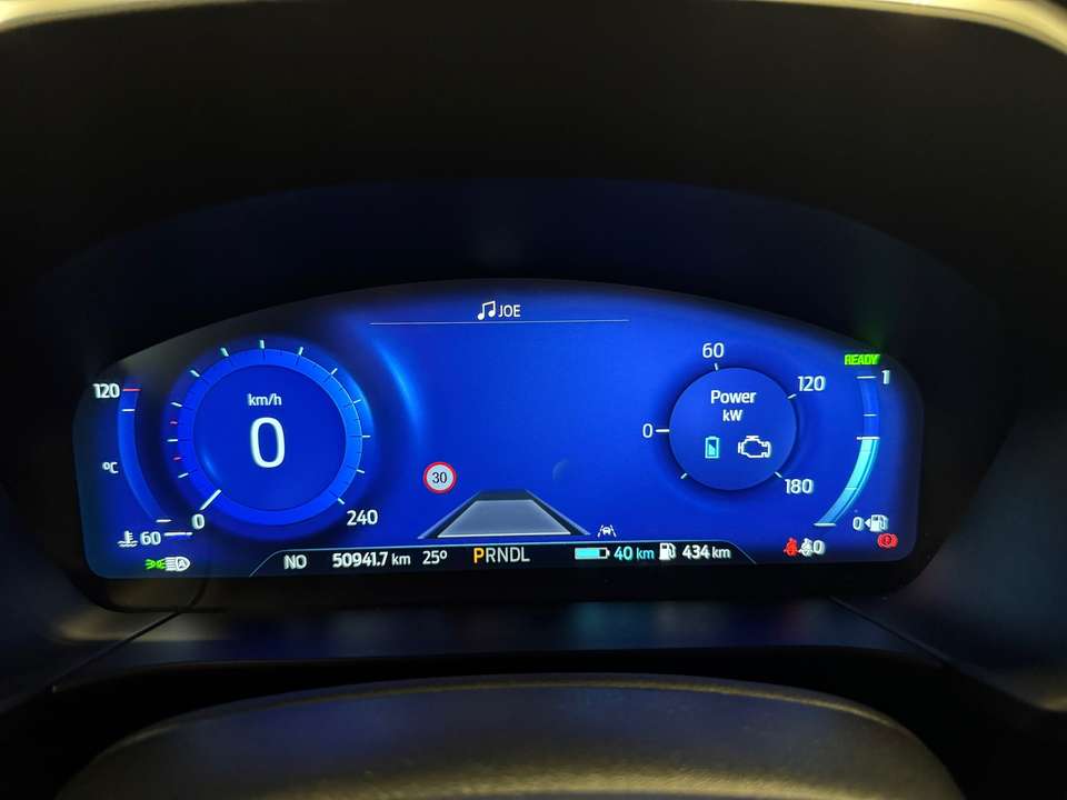Ford Kuga - Imagem 12