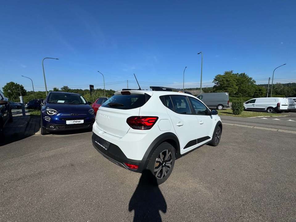 Dacia Sandero - Imagem 7