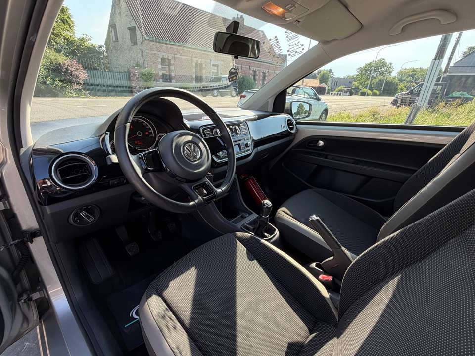 Volkswagen up! - Imagem 9