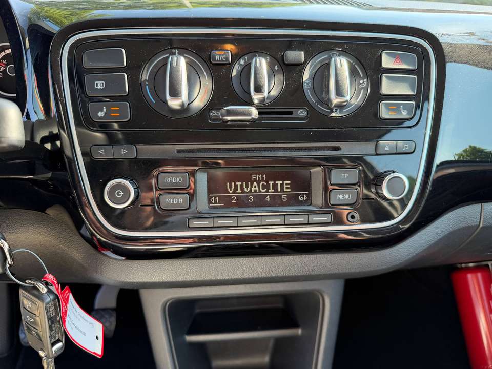 Volkswagen up! - Imagem 12