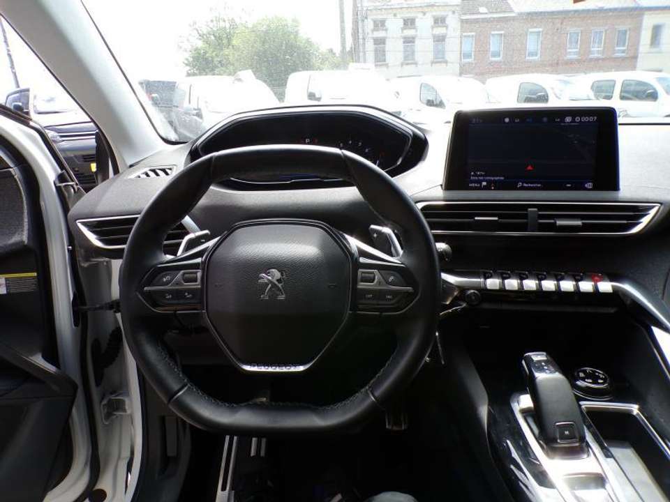 Peugeot 3008 - Imagem 8