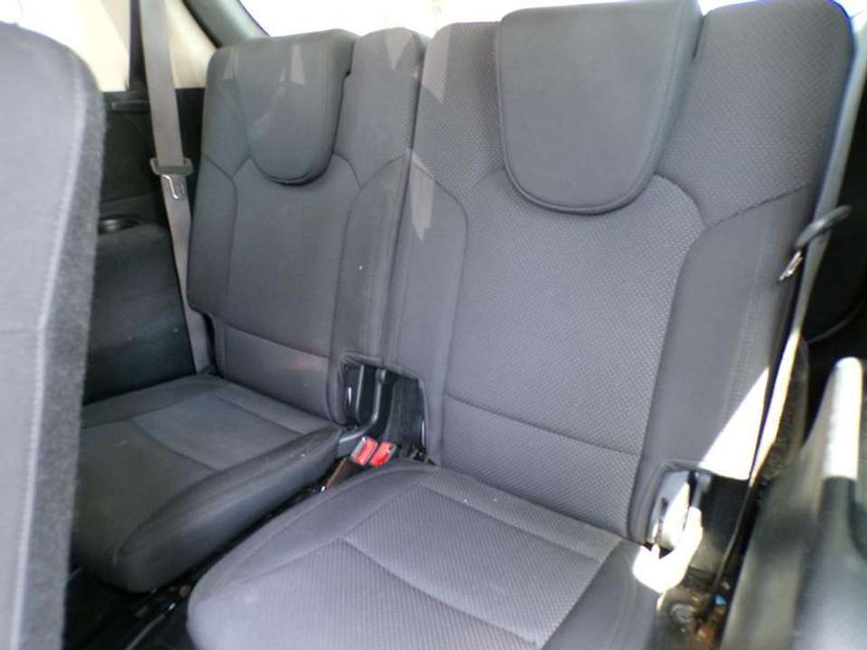 Kia Carens - Imagem 8