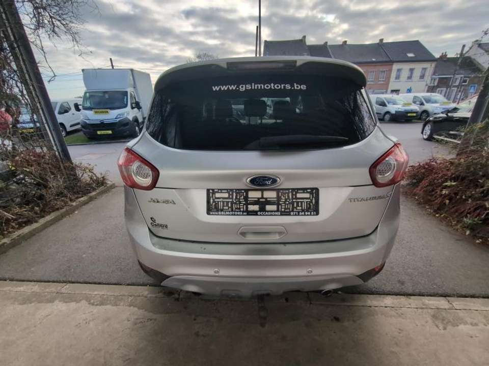 Ford Kuga - Imagem 6
