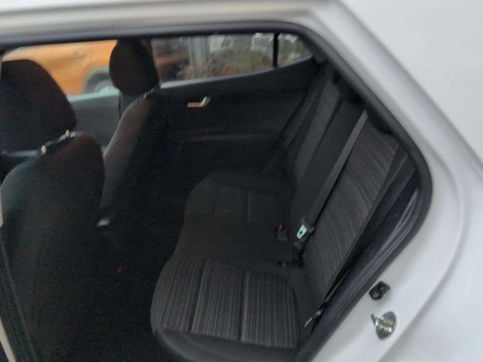 Kia Stonic - Imagem 8