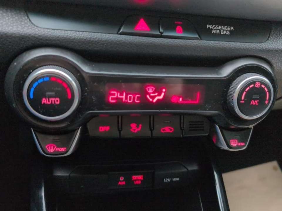 Kia Stonic - Imagem 11