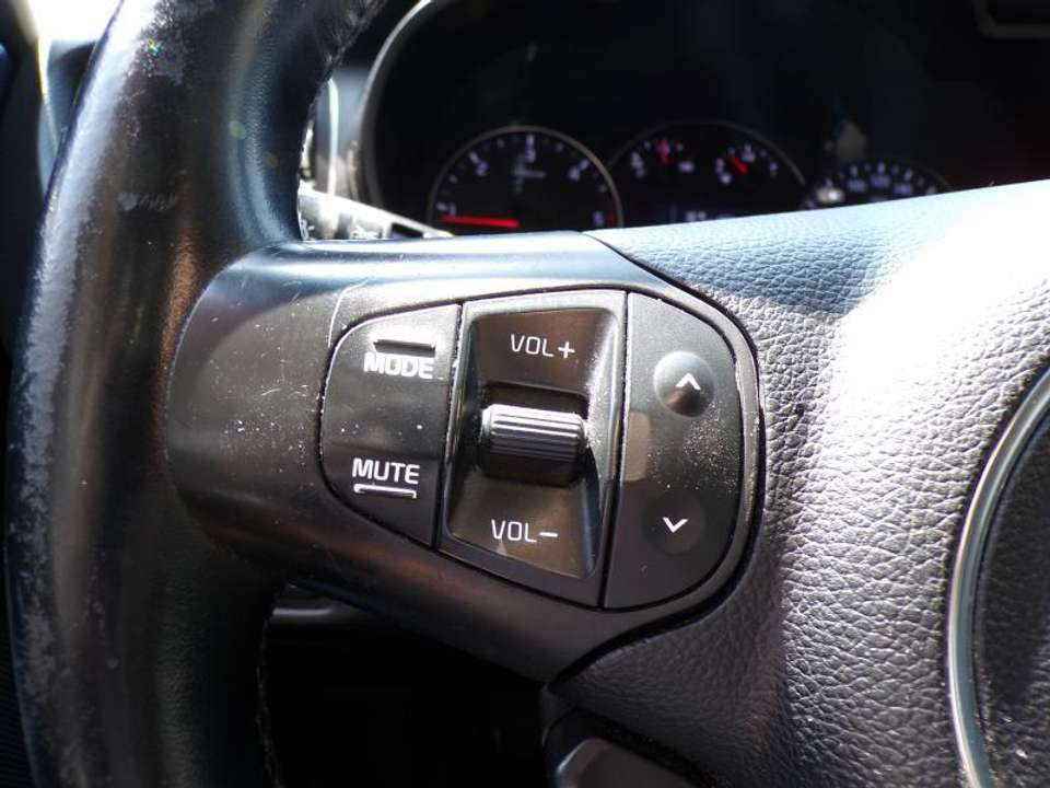 Kia Carens - Imagem 13