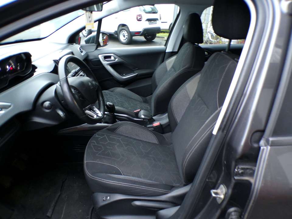 Peugeot 2008 - Imagem 7