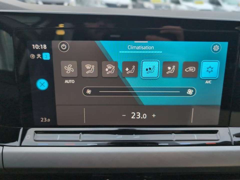 Volkswagen Golf Variant - Imagem 13