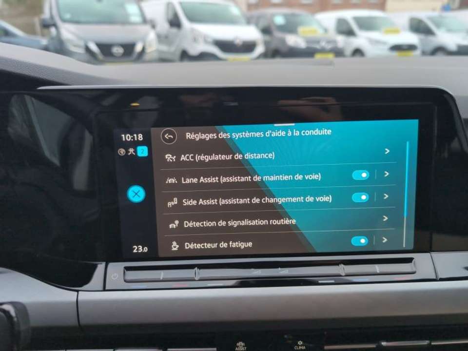 Volkswagen Golf Variant - Imagem 14