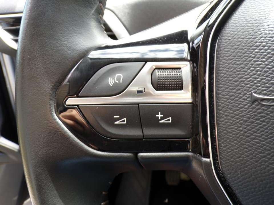 Peugeot 3008 - Imagem 9