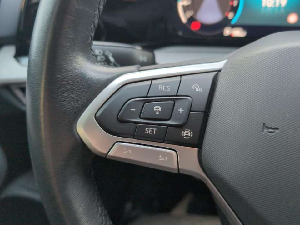 Volkswagen Golf Variant - Imagem 15