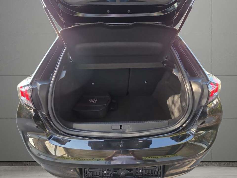 Peugeot e-208 - Imagem 8