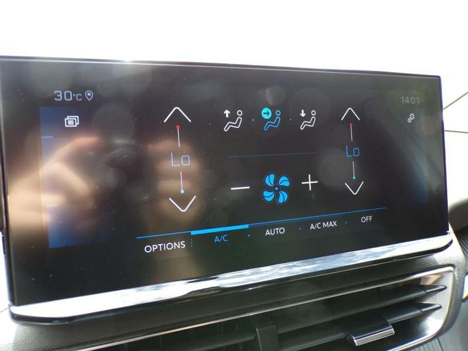 Peugeot 3008 - Imagem 12