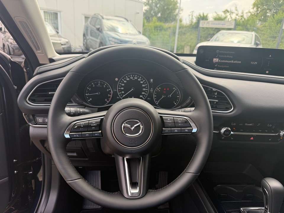 Mazda CX-30 - Imagem 8