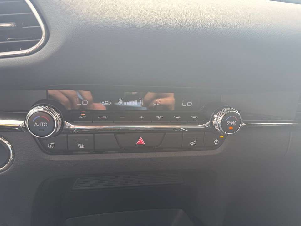 Mazda CX-30 - Imagem 12