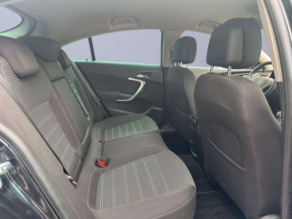 Opel Insignia - Imagem 11