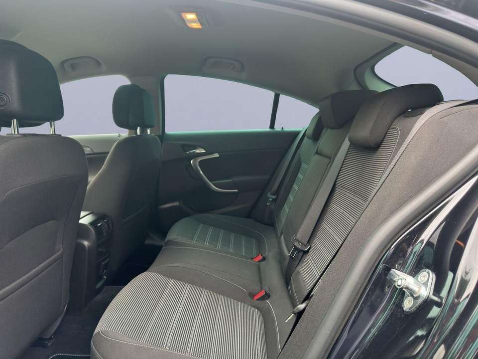Opel Insignia - Imagem 13