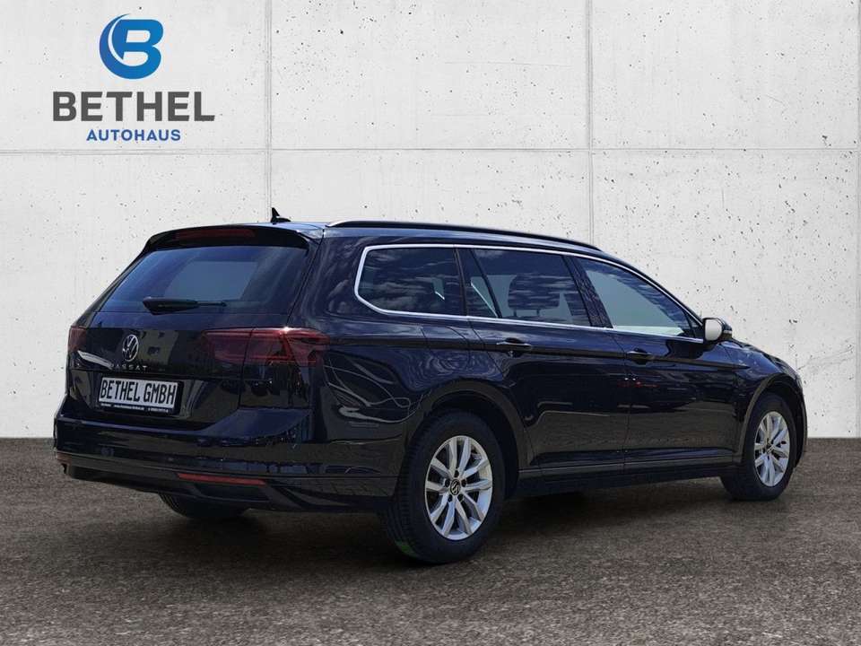 Volkswagen Passat Variant - Imagem 5