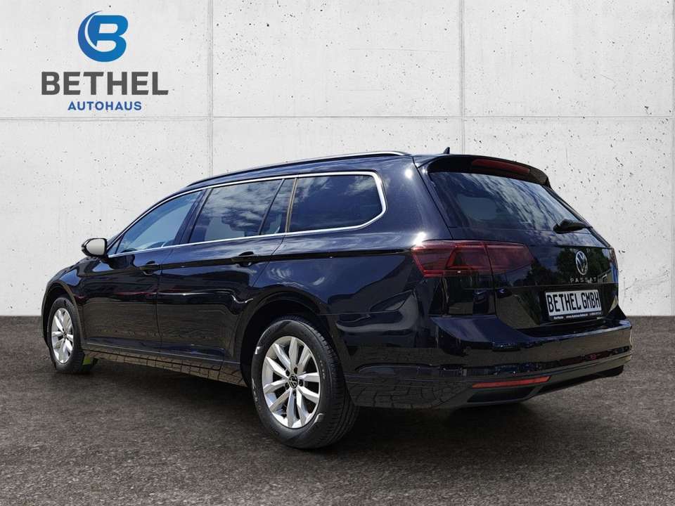 Volkswagen Passat Variant - Imagem 7