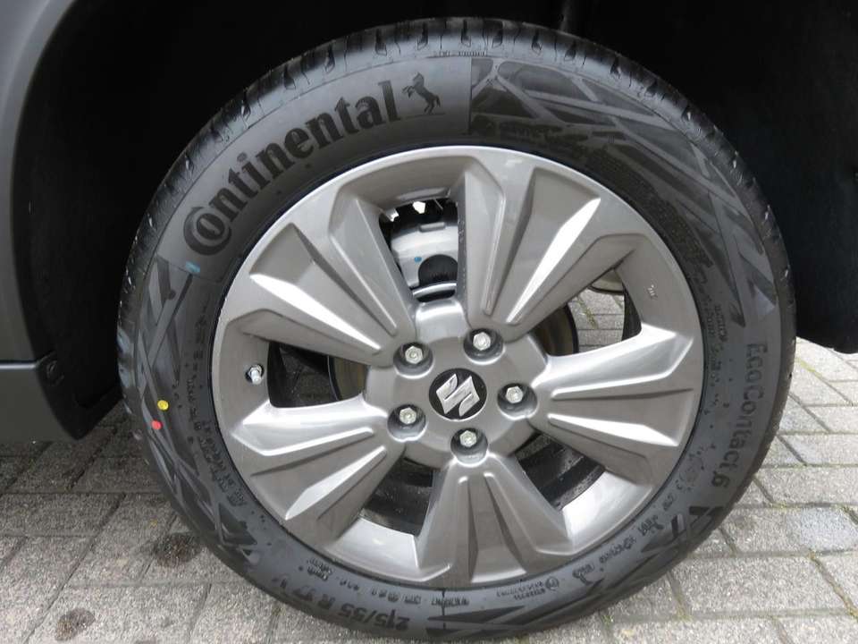 Suzuki Vitara - Imagem 9