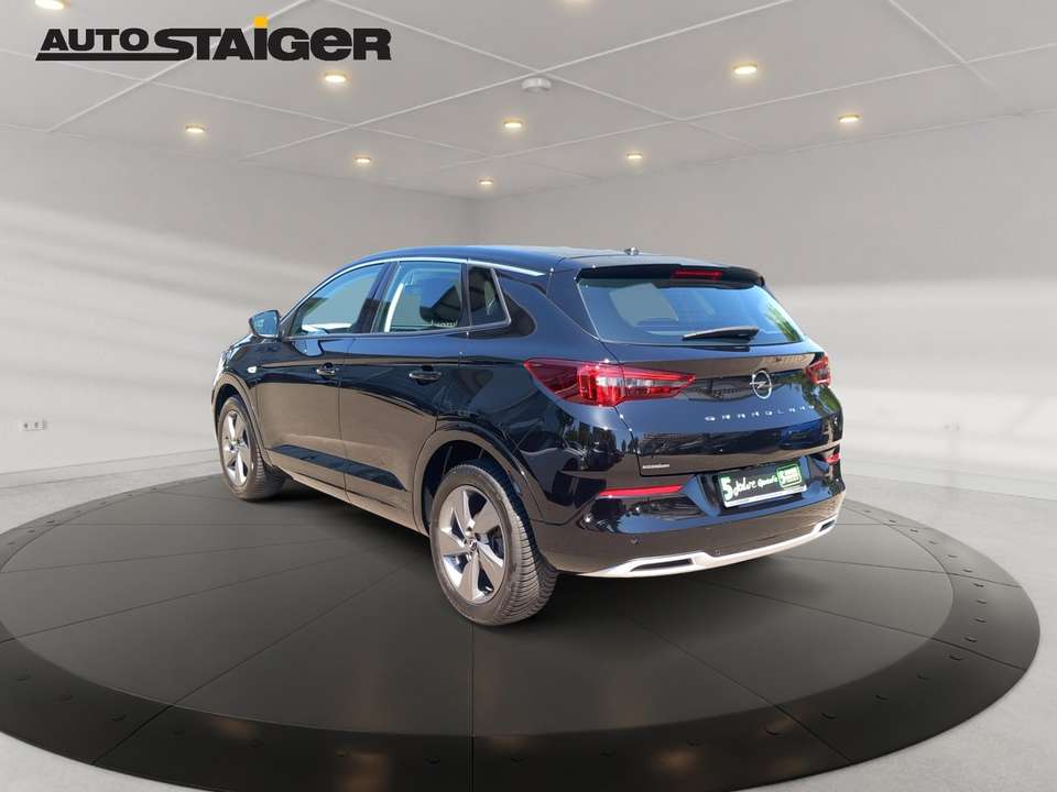 Opel Grandland - Imagem 10