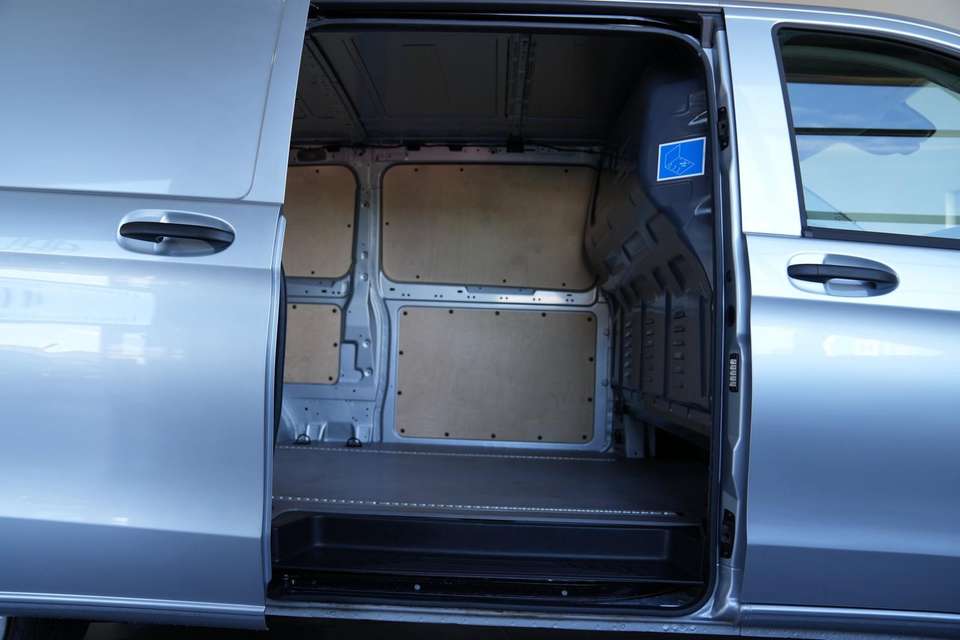 Mercedes-Benz Vito - Imagem 14