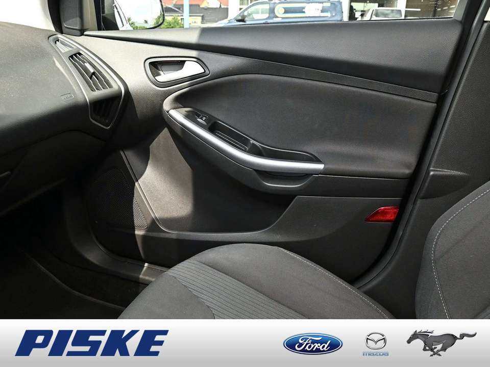 Ford Focus - Imagem 12