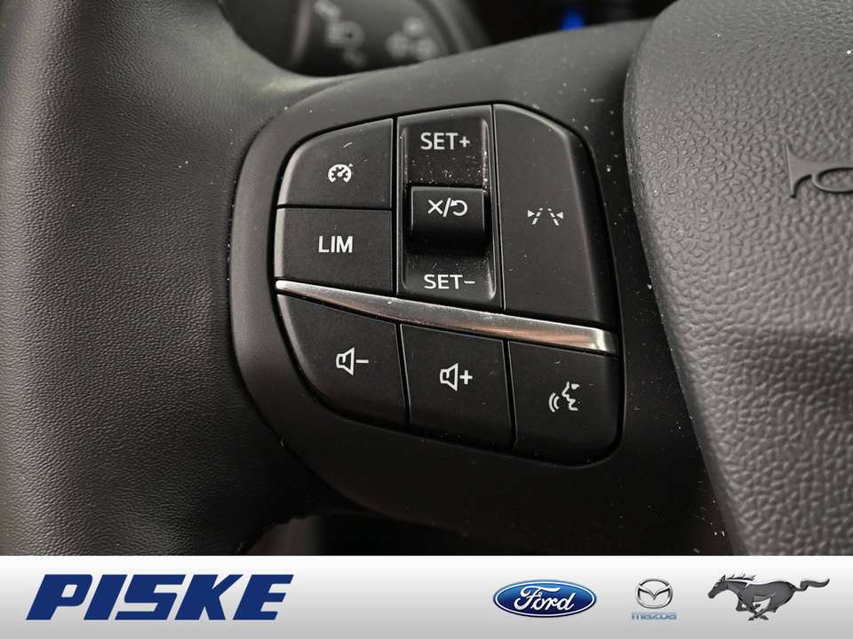 Ford Tourneo Courier - Imagem 13