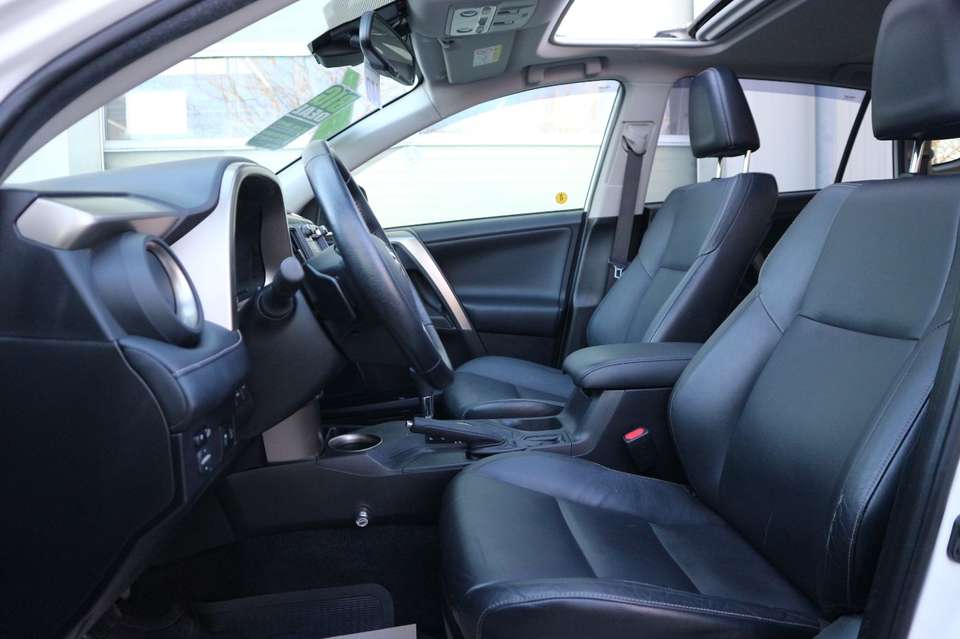 Toyota RAV 4 - Imagem 12