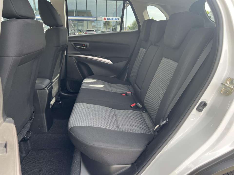 Suzuki S-Cross - Imagem 8