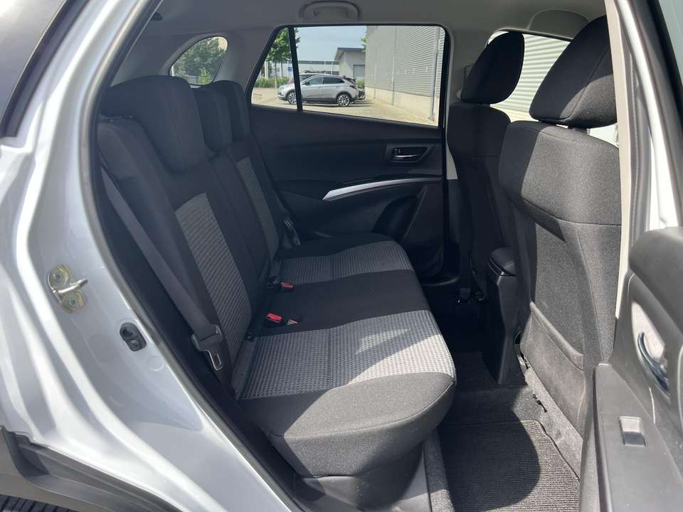 Suzuki S-Cross - Imagem 10