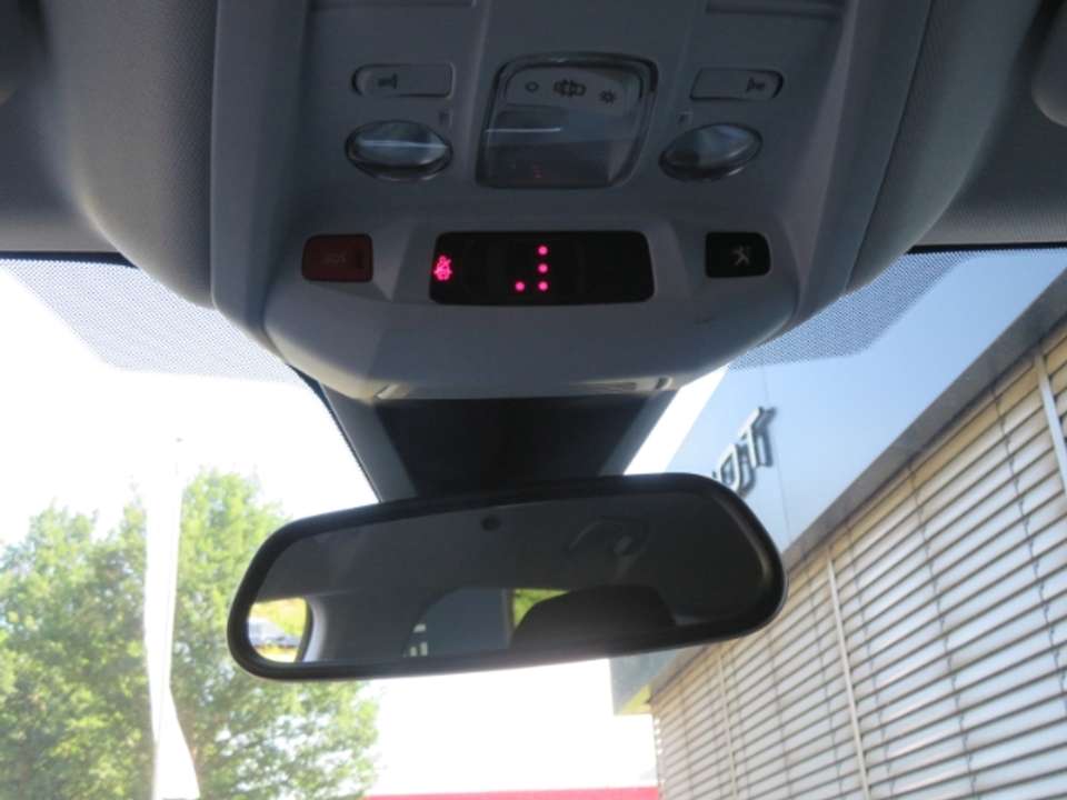 Peugeot 3008 - Imagem 18
