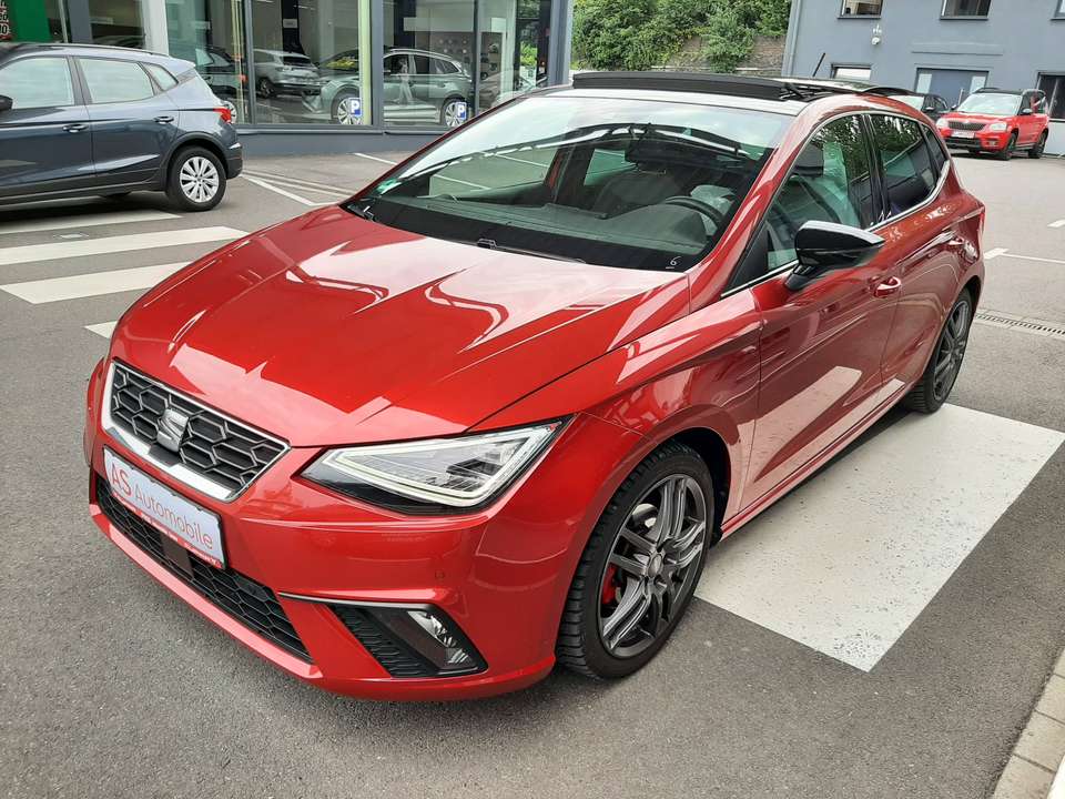 SEAT Ibiza - Imagem 1