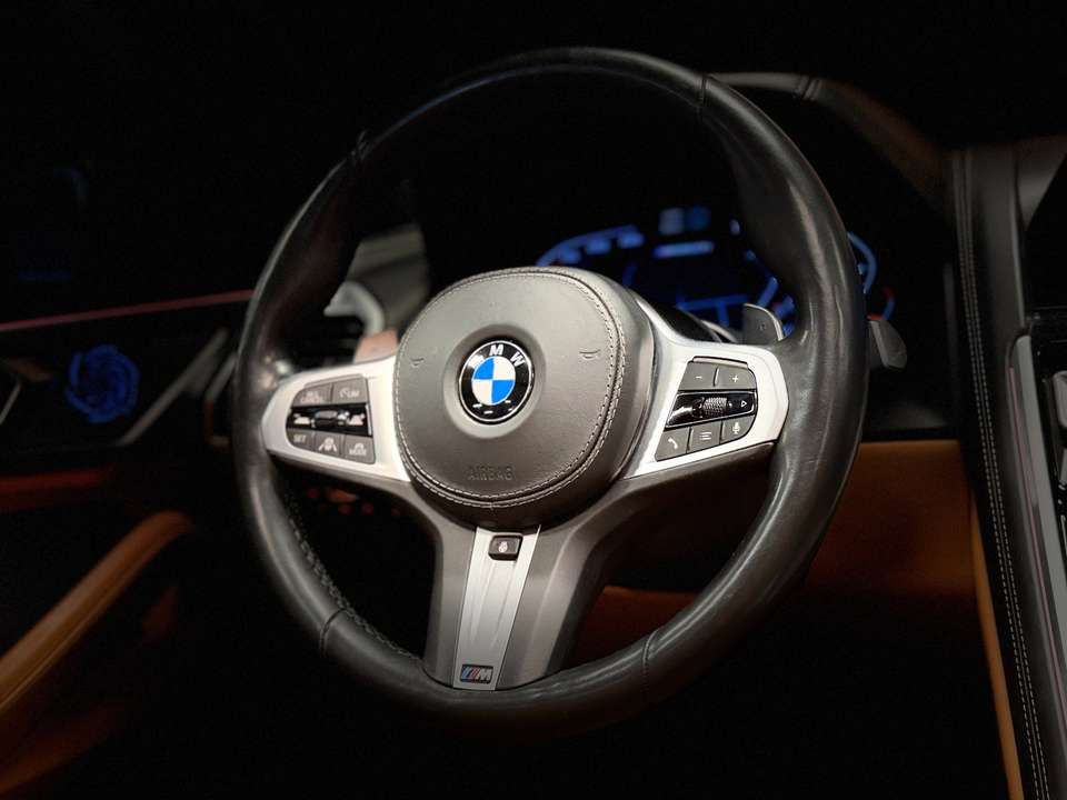 BMW M850 - Imagem 12