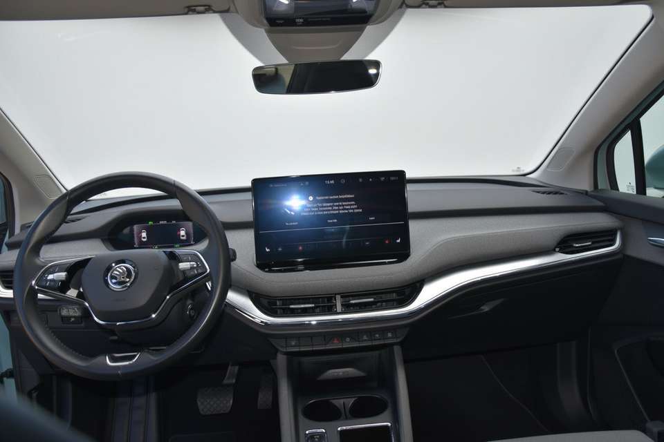 Skoda Enyaq - Imagem 12