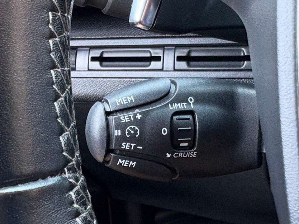Peugeot 3008 - Imagem 12