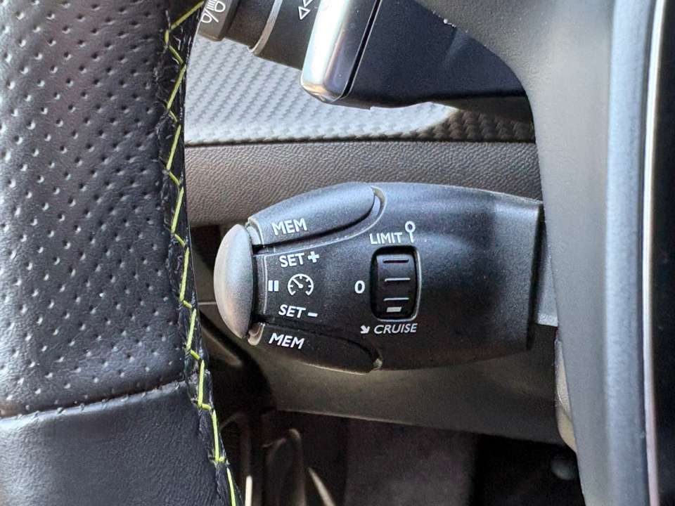 Peugeot 2008 - Imagem 14
