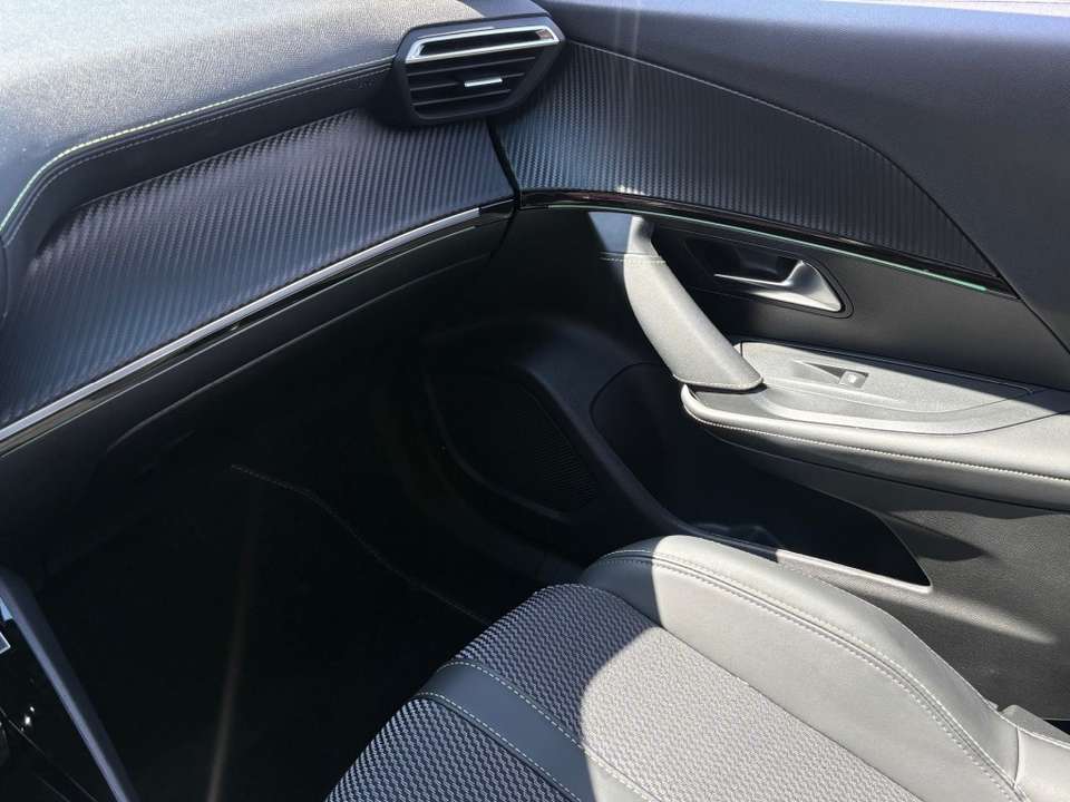 Peugeot 2008 - Imagem 15