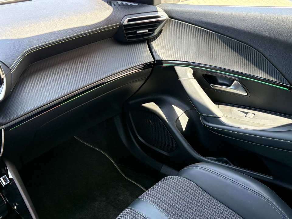 Peugeot 2008 - Imagem 17