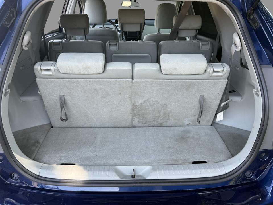Toyota Prius+ - Imagem 11