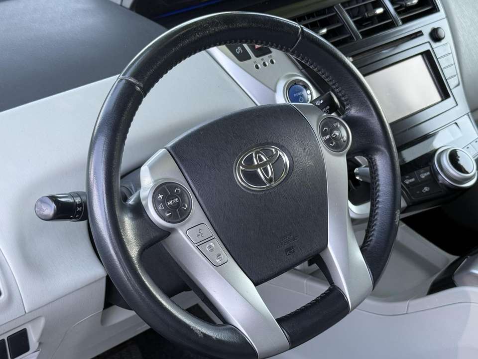 Toyota Prius+ - Imagem 17