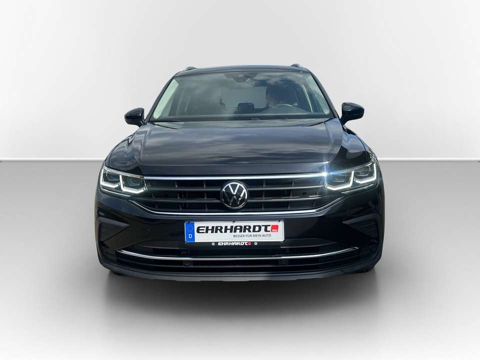 Volkswagen Tiguan - Imagem 2