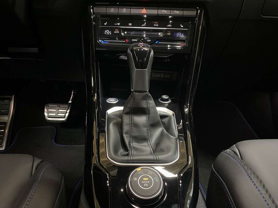 Volkswagen T-Roc - Imagem 14
