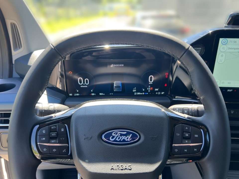 Ford Tourneo Custom - Imagem 8