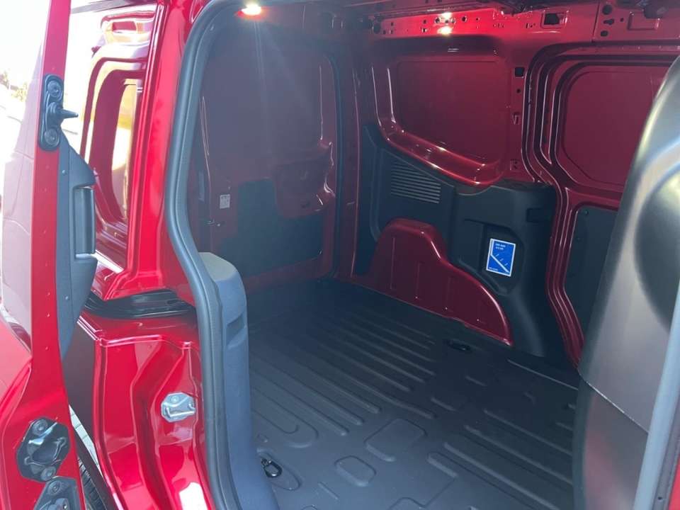 Ford Transit Courier - Imagem 11