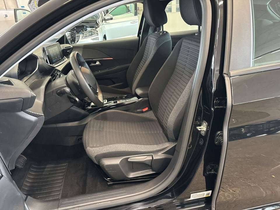 Peugeot 208 - Imagem 8