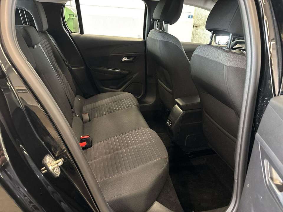 Peugeot 208 - Imagem 11
