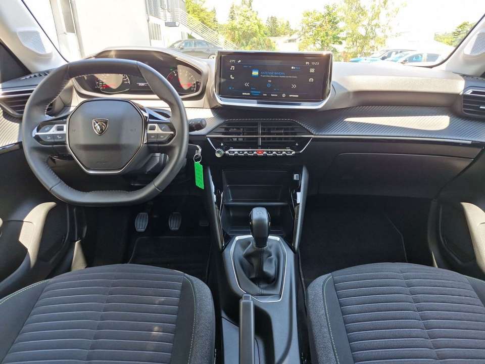 Peugeot 208 - Imagem 8