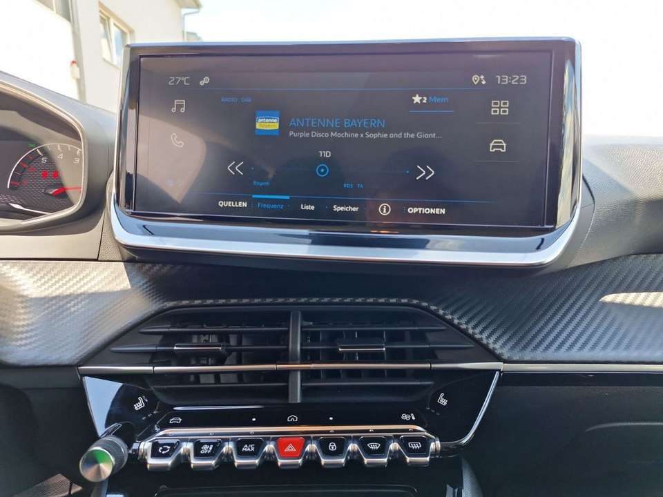 Peugeot 208 - Imagem 9