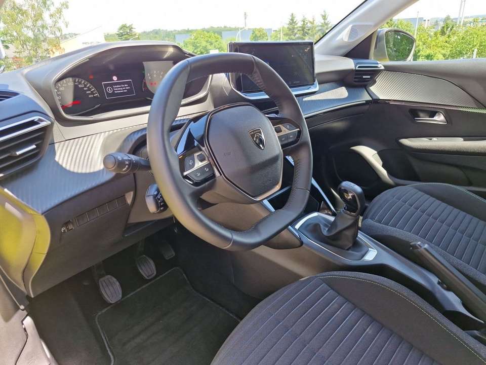 Peugeot 208 - Imagem 10